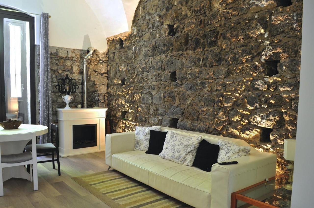 Petra Lavica Holiday Home by Wonderful Italy Catania Esterno foto
